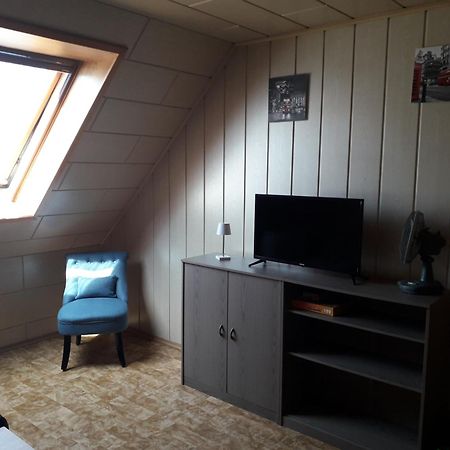 Ferienwohnung Familie Heigemeir Ehekirchen Exterior foto